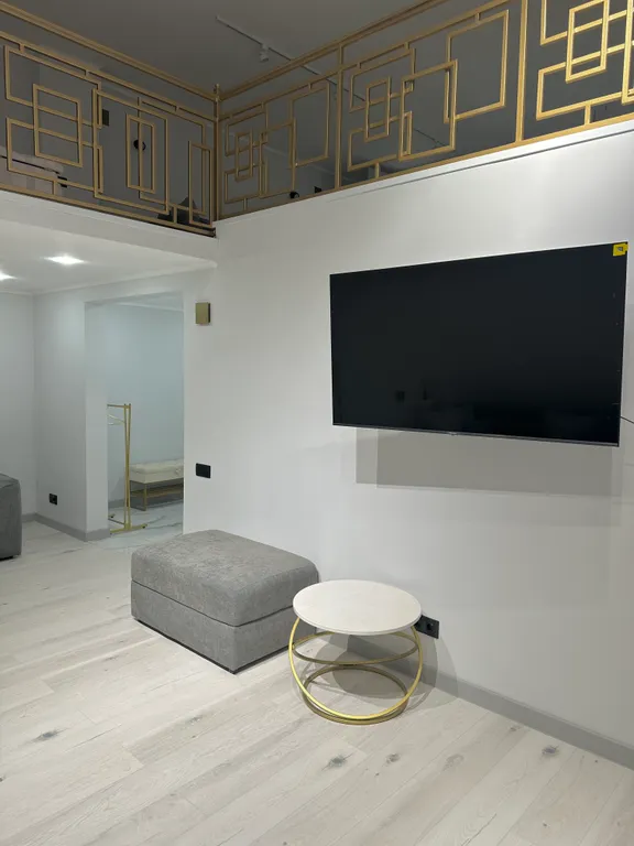 Двухуровневая квартира с дизайнерским ремонтом