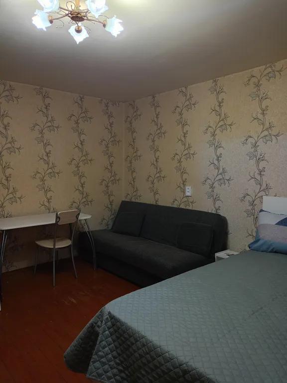 Квартира 3-комнатная Квартира — Колпино