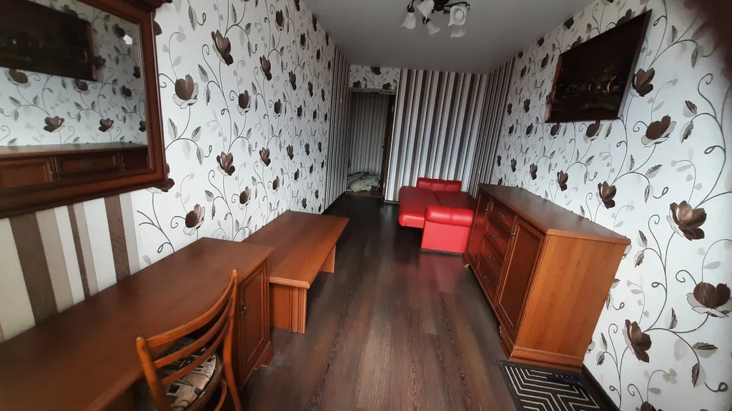 Площадь Ленина, центр 3-х комнатная квартира