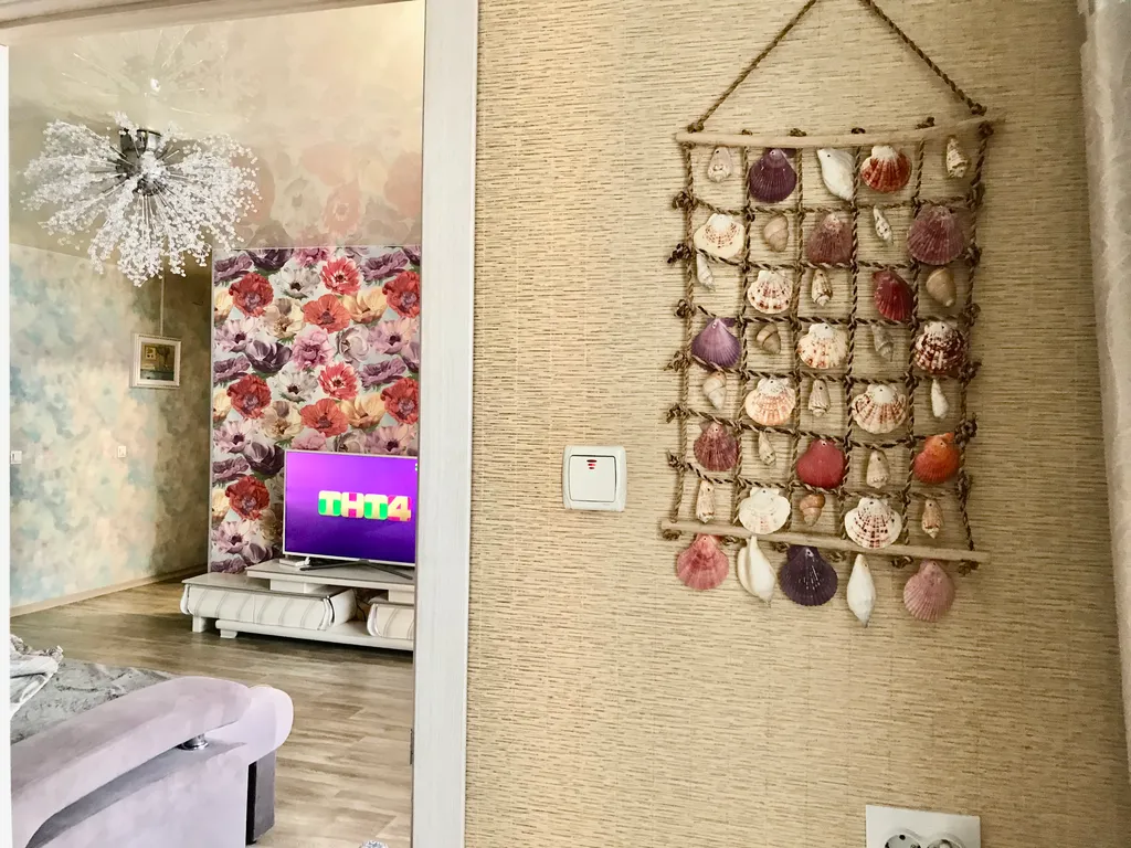 Светлая просторная двухкомнатная квартира