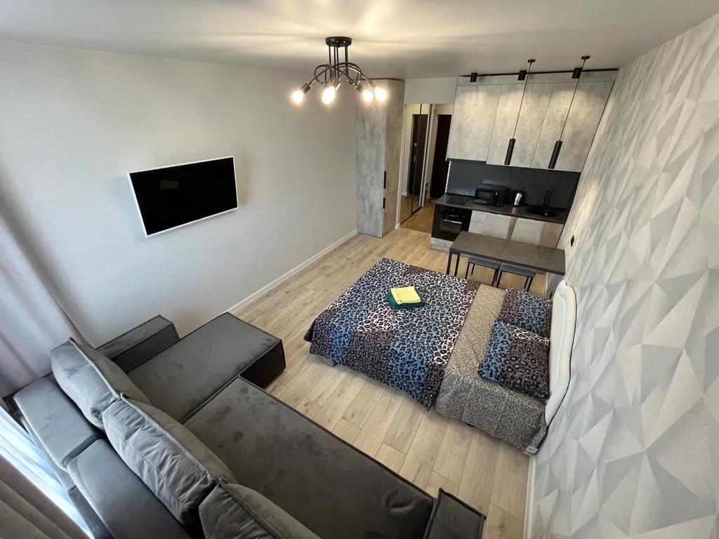 Комфотная студия в элитном доме возле Парка Ангелов