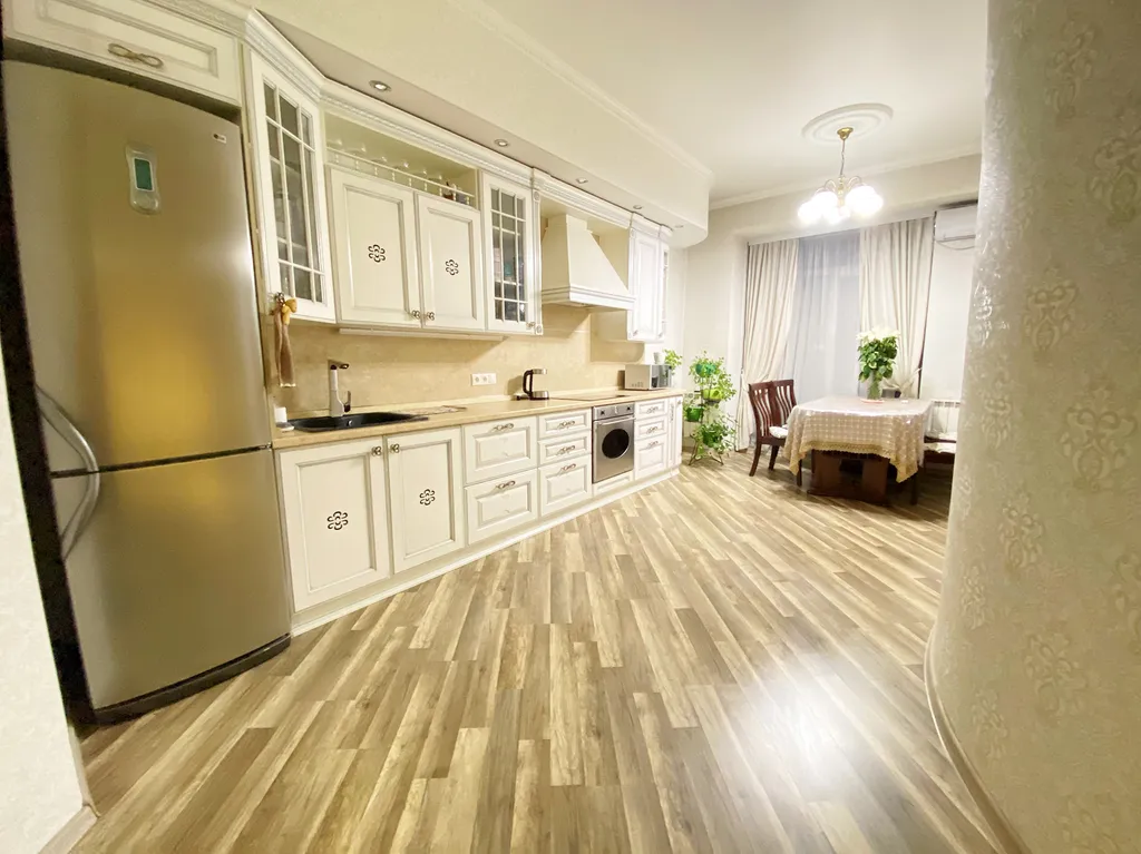 Квартира в элитном ЖК в самом центре города с шикарным видом на море