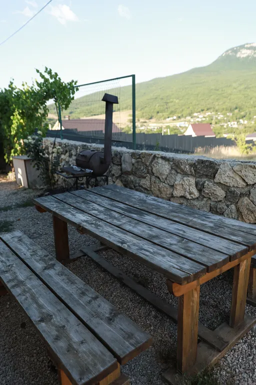 Коттедж Уютный современный коттедж с панорамным видом на горы — Соколиное