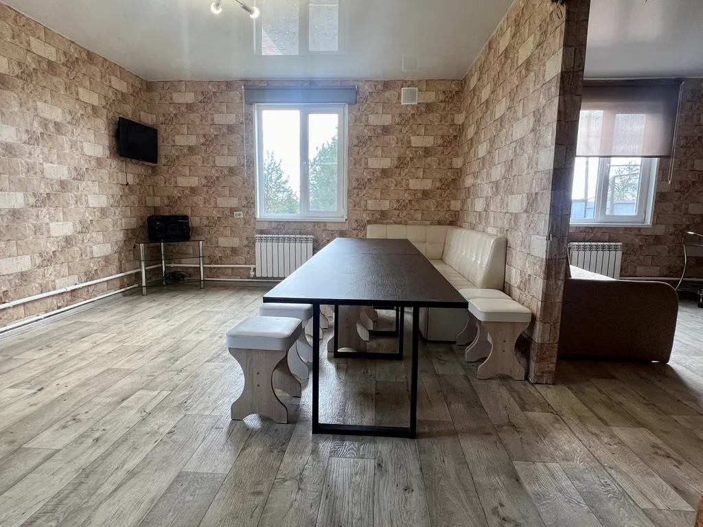 4-комнатный Дом