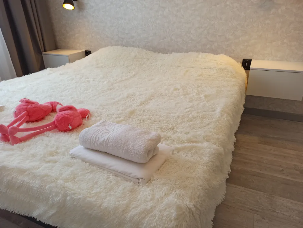 Квартира Квартира с дизайнерским ремонтом — Мирное