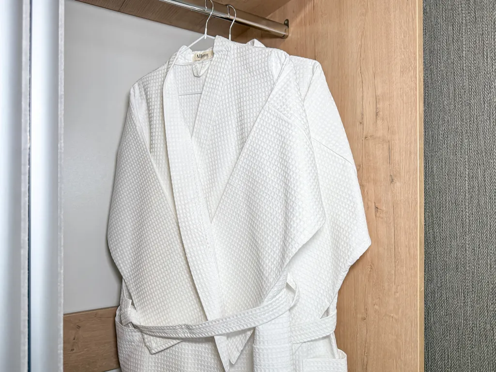 Квартира с видом на море, горы и город-герой Новороссийск