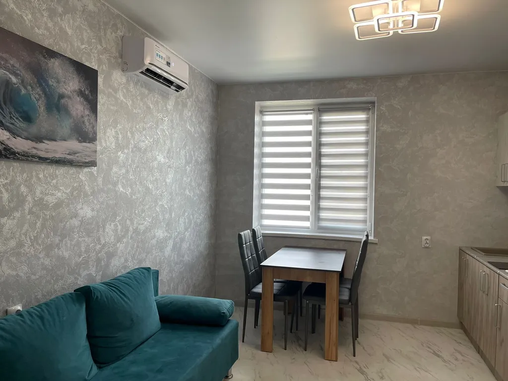 Квартира Уютная евро3комнатная рядом с Театральной площадью со своей парковкой — аренда посуточно в Ростов-на-Дону