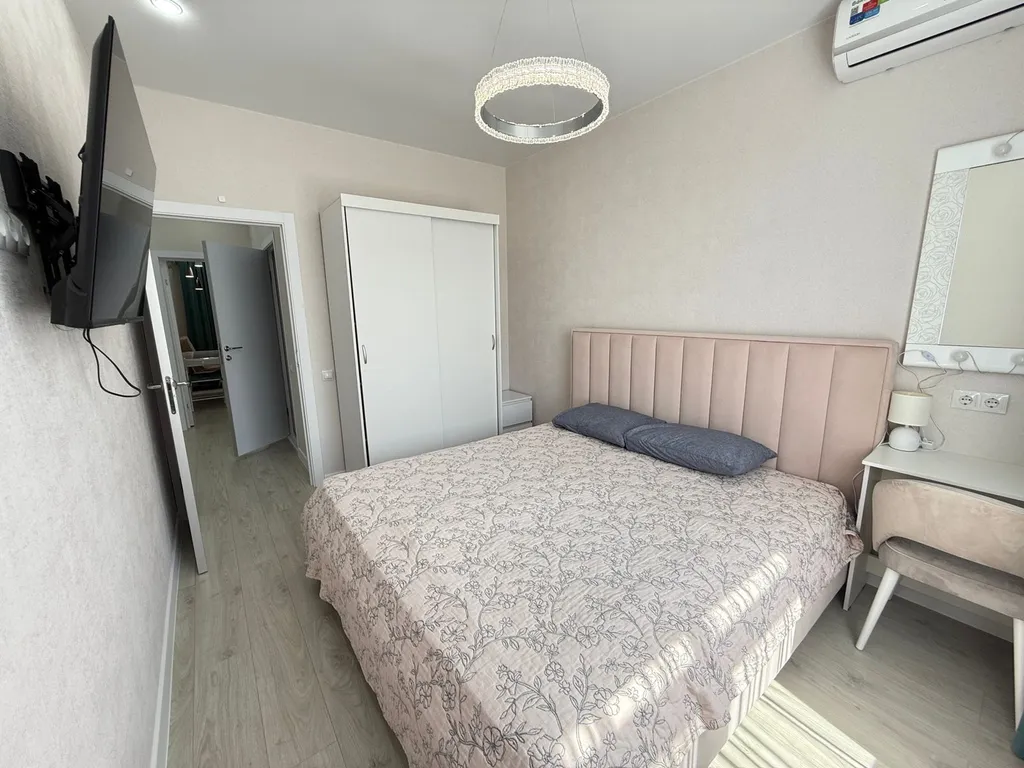 18 Евротри на 5 человек с бассейном