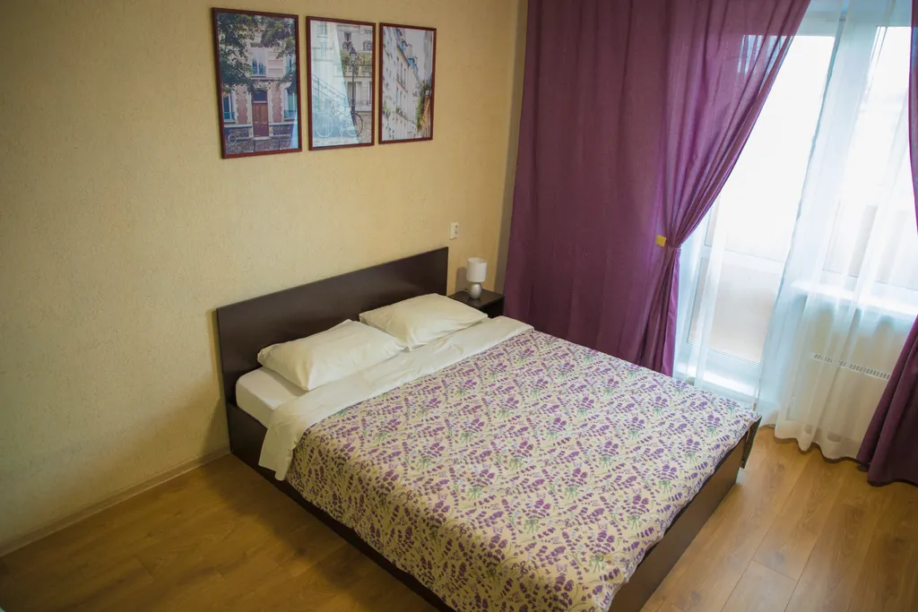 Апартаменты Урал Омская-студия