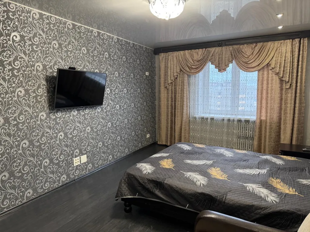 Квартира в центре города, напротив ЖД вокзала, рядом Цирк