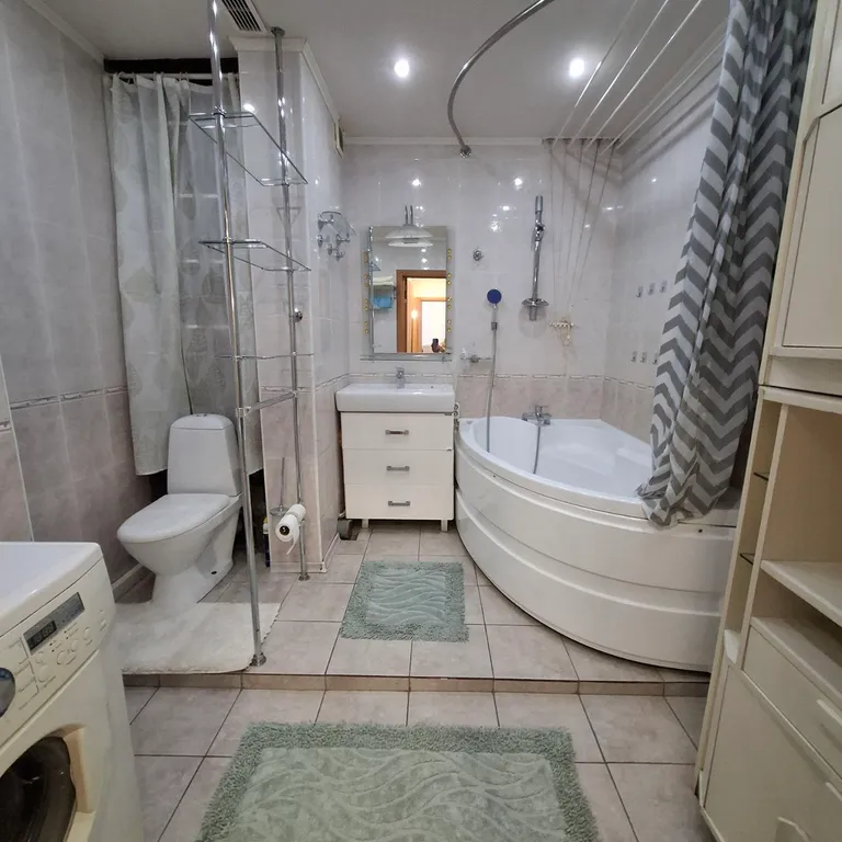 Уютная квартира в спокойном районе — идеальное сочетание комфорта и ую