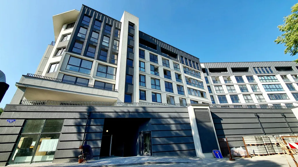 Стильные апартаменты с бассейном с Baden Spa