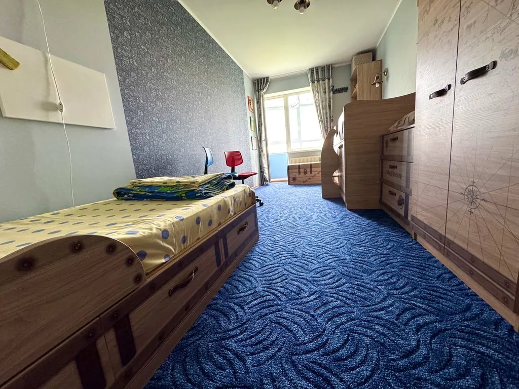 Комфортная двухкомнатная квартира на 23 этаже