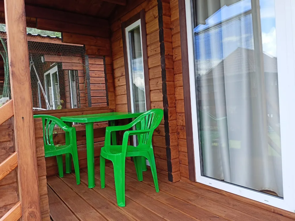 Четырехместный улучшенный гостевой дом с видом на горы 5