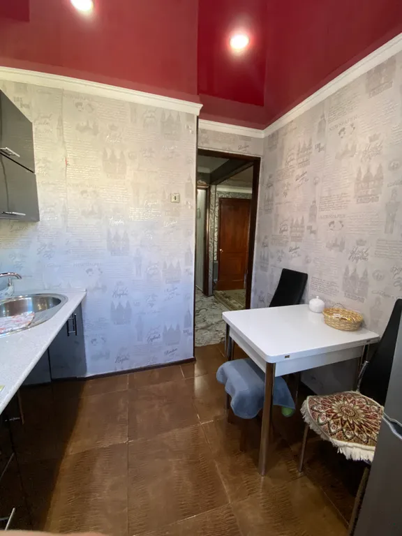 Квартира 2-комнатная квартира в центре в 5 минутах от моря — Гагра