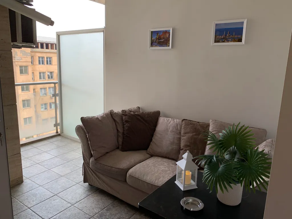 Трёхкомнатная квартира с 2 отдельными спальнями в самом центре тбилиси