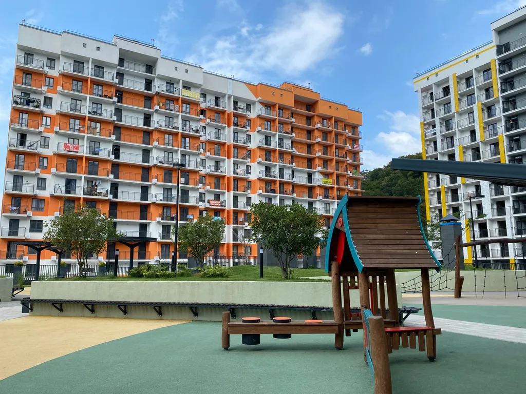 Студия у реки