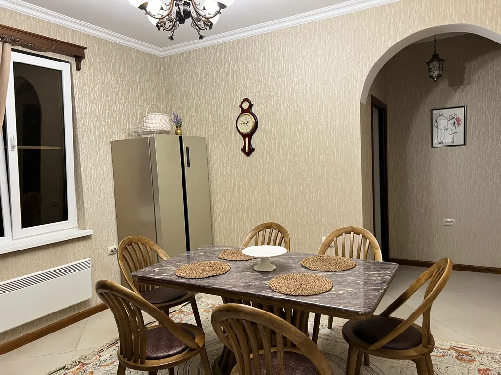 4-комнатная Квартира