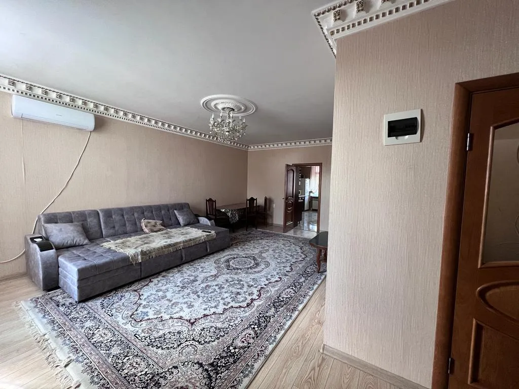 Частный дом в 100 метрах от моря