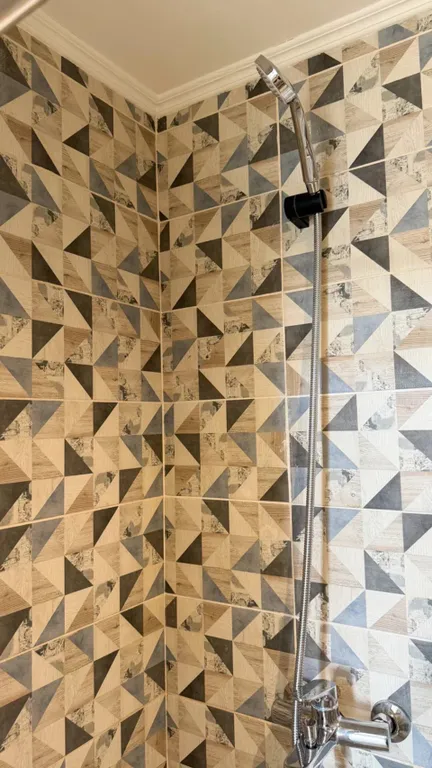 Стильная двухуровневая студия