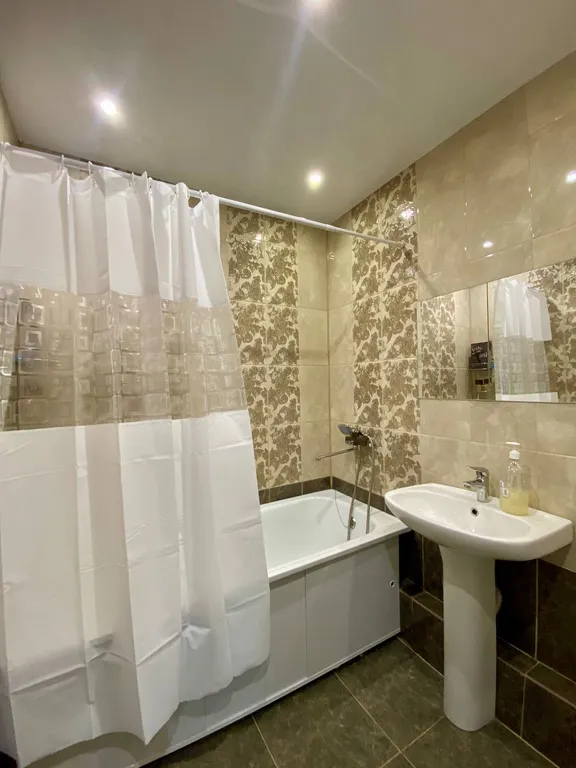 Большая квартира на Пояркова