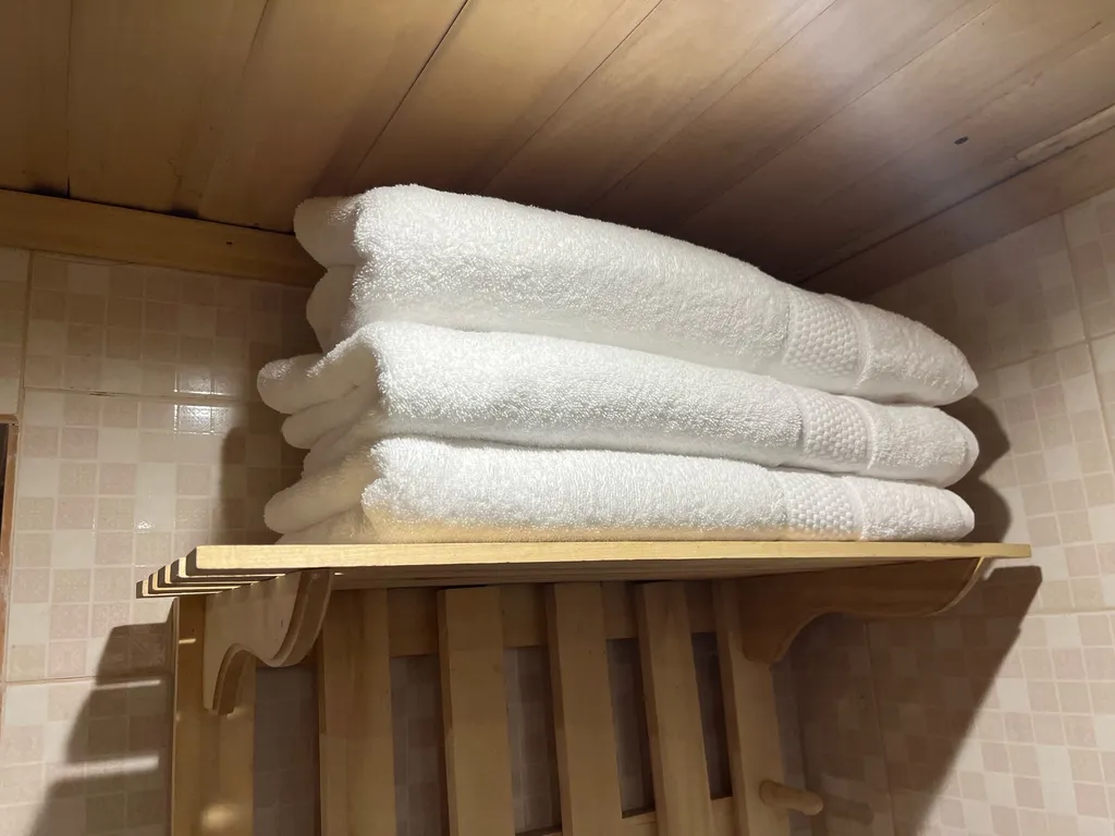 Дом с бассейном