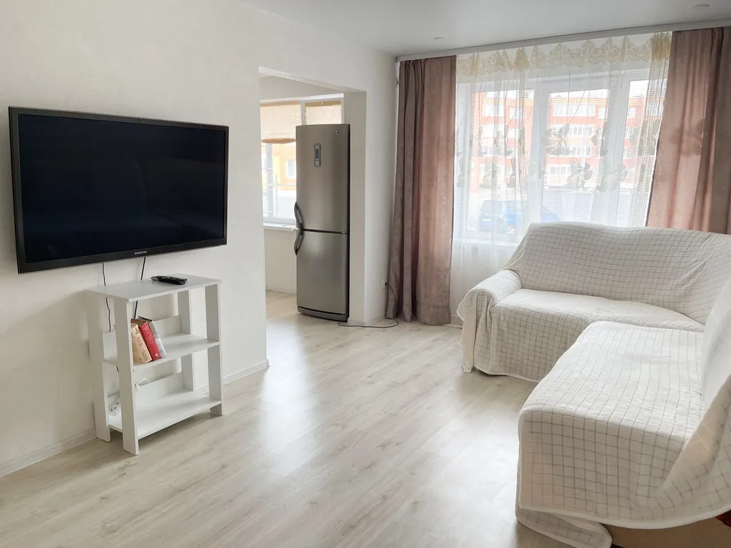 Квартира с новым ремонтом в новострое