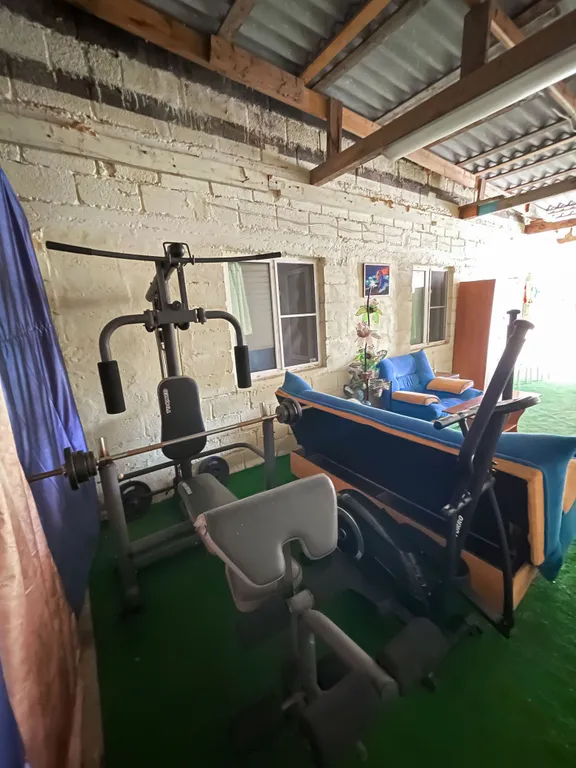 Пятиместный эконом