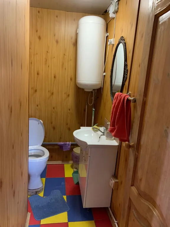 Домик в сосновом бору