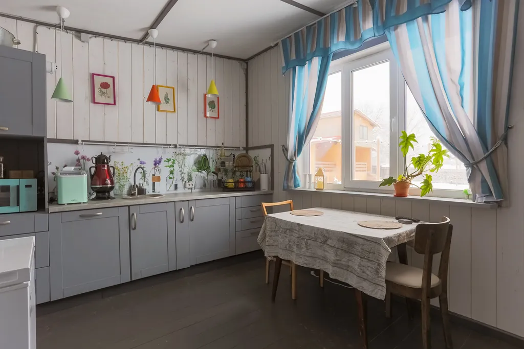 Коттедж Апартамент в стиле Pop-art с видом на бассейн — Пеники