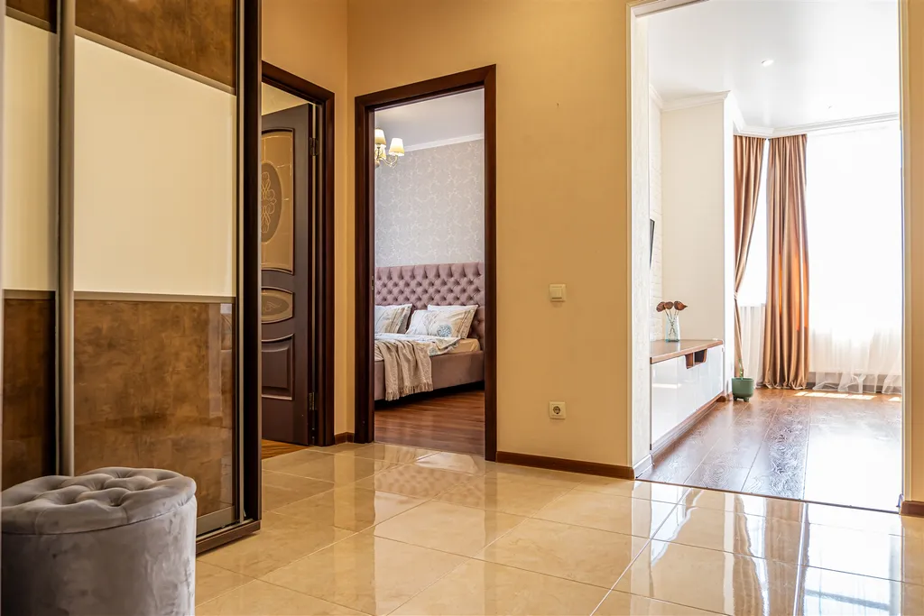 Апартаменты в центре города с видом на парк