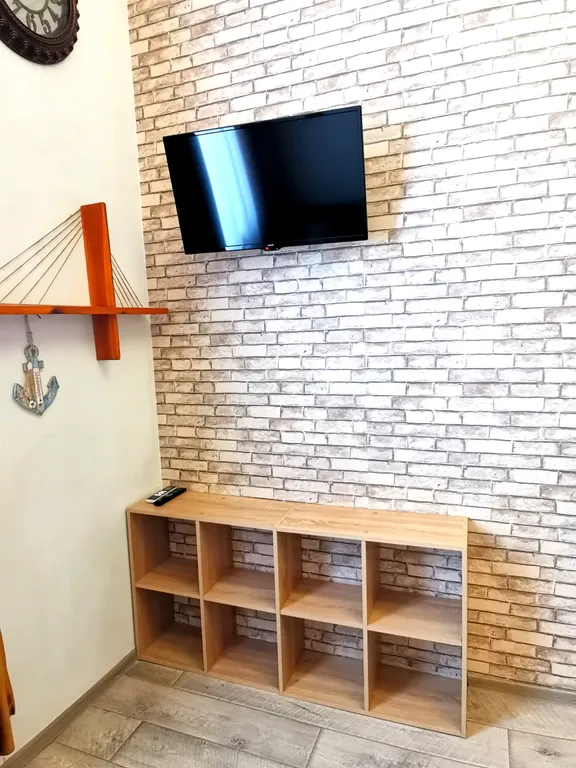 Уютная студия с видом на Золотой мост