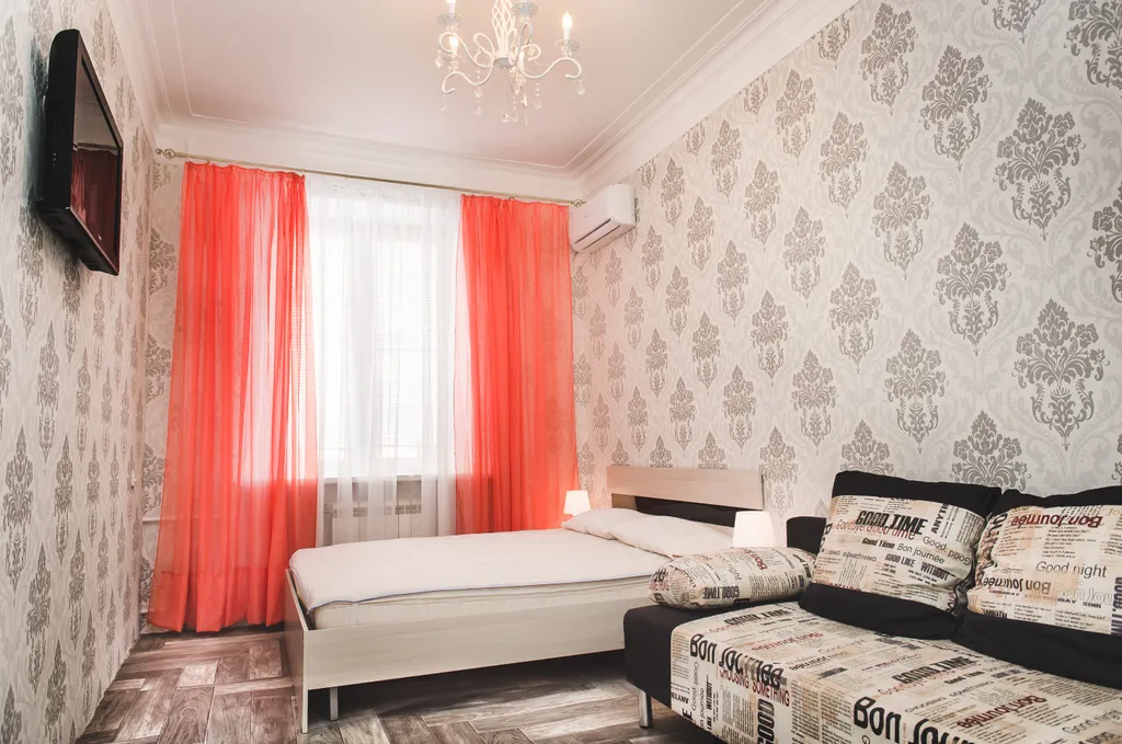 2-комнатная квартира в центре на площади Победы