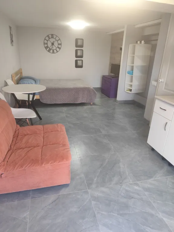 Квартира Квартира Студия рядом с торговым центром и Спортивный комплекс «Муссон» — Севастополь