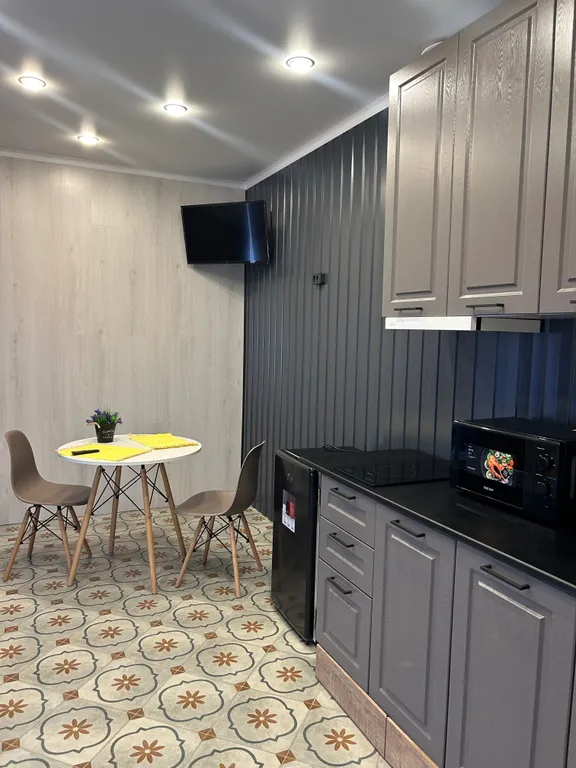 Апартамент 6