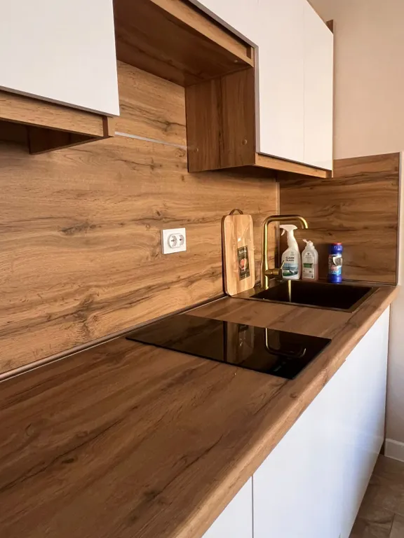 Студия в элитном жилом комплексе Фемели