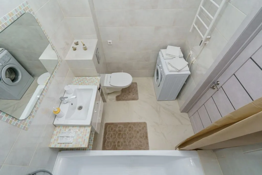 Good Night на Комсомольском 48