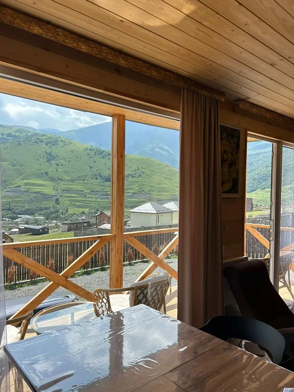 Коттедж с панорамным видом на горы