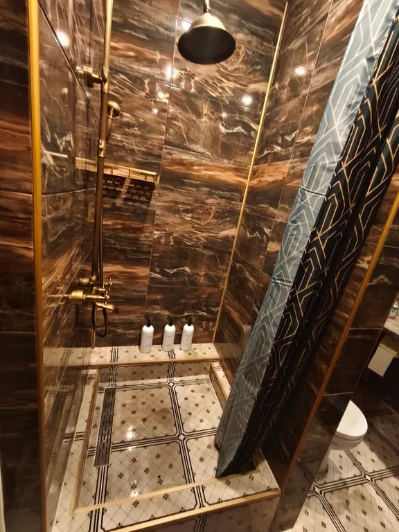 Яркая квартира в 800 метрах от Замкового моста