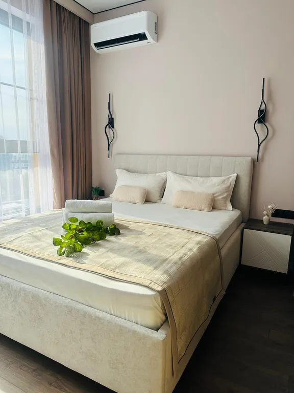 ЖК FourSeasons Стильная, светлая квартира 74 — аренда посуточно в Алматы