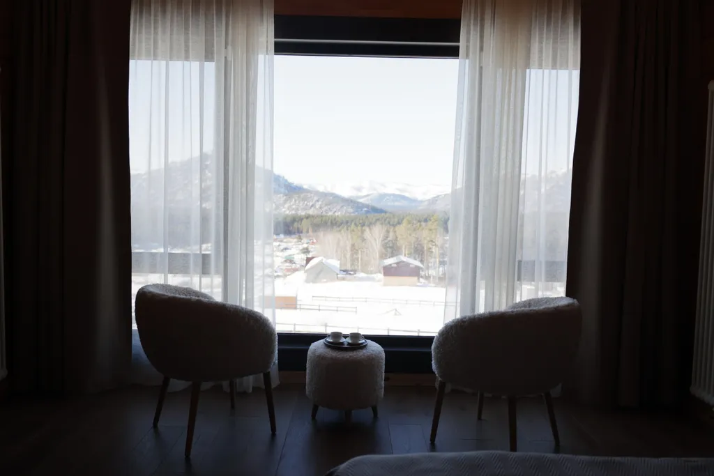 Коттедж Комфортный современный дом в горах Алтая ждет вас. — Озёрное