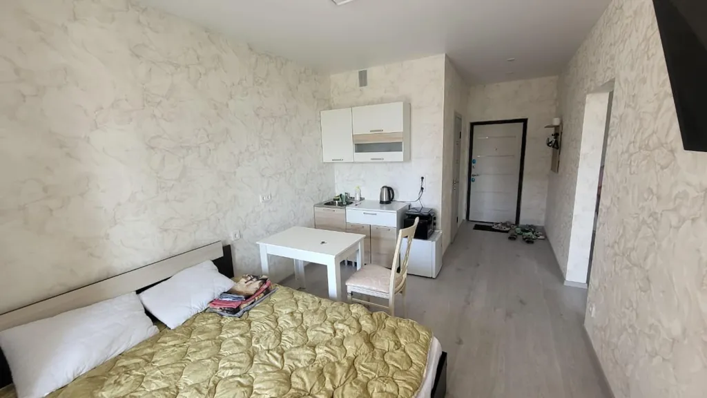 Уютная квартира в новом доме с панорамными окнами