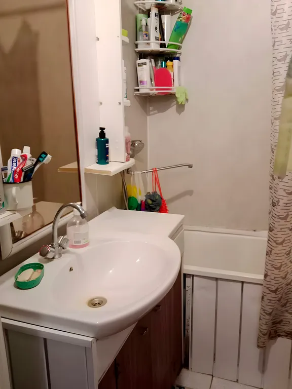 Комната с видом на храм, госпитель Бурденко, микрорайон Купавна