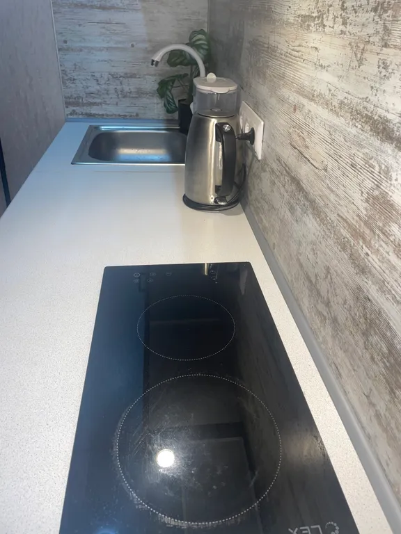 Современная студия в элитном многоквартирном доме к моря