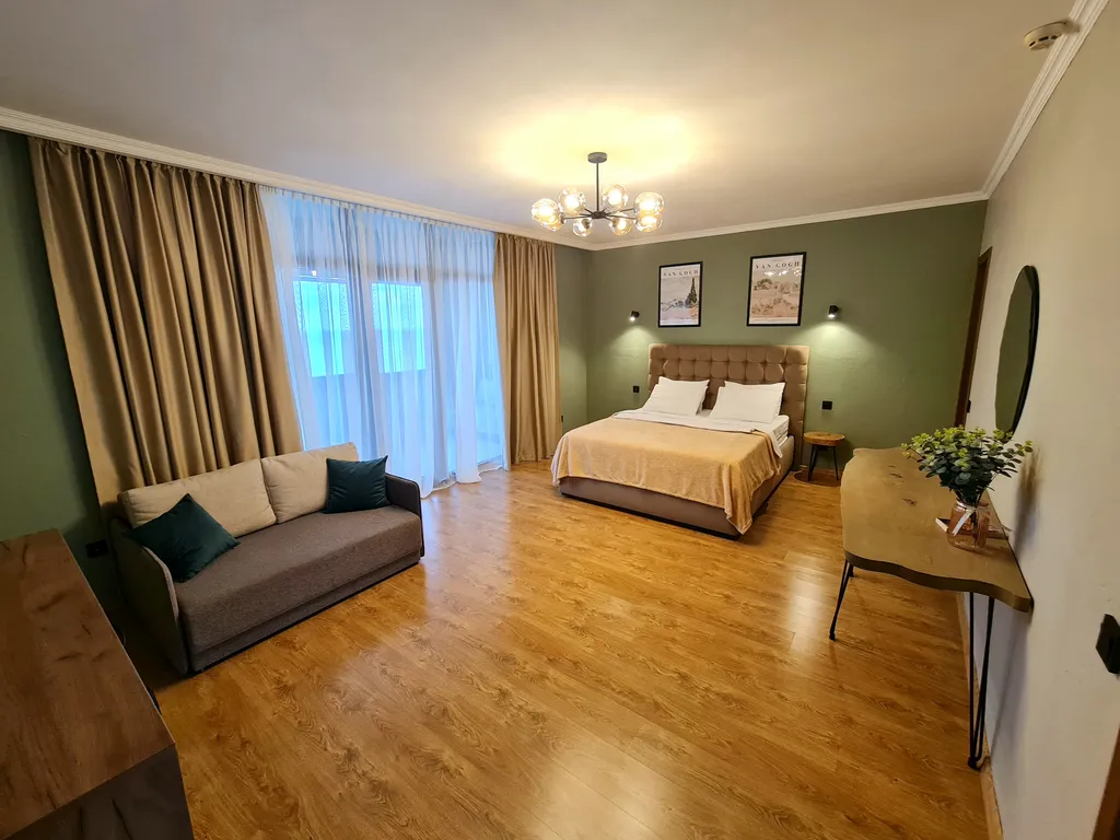 Супервидовая квартира в Ливадии рядом с морем