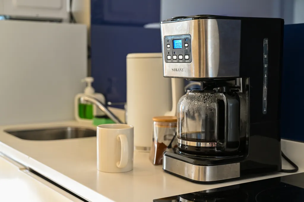 Уровня lux с видом на море с ps4 и кофеваркой