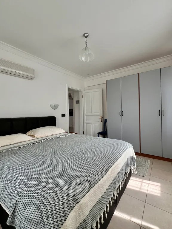 Уютная 2-комнатная квартира в закрытом комплексе с бассейном