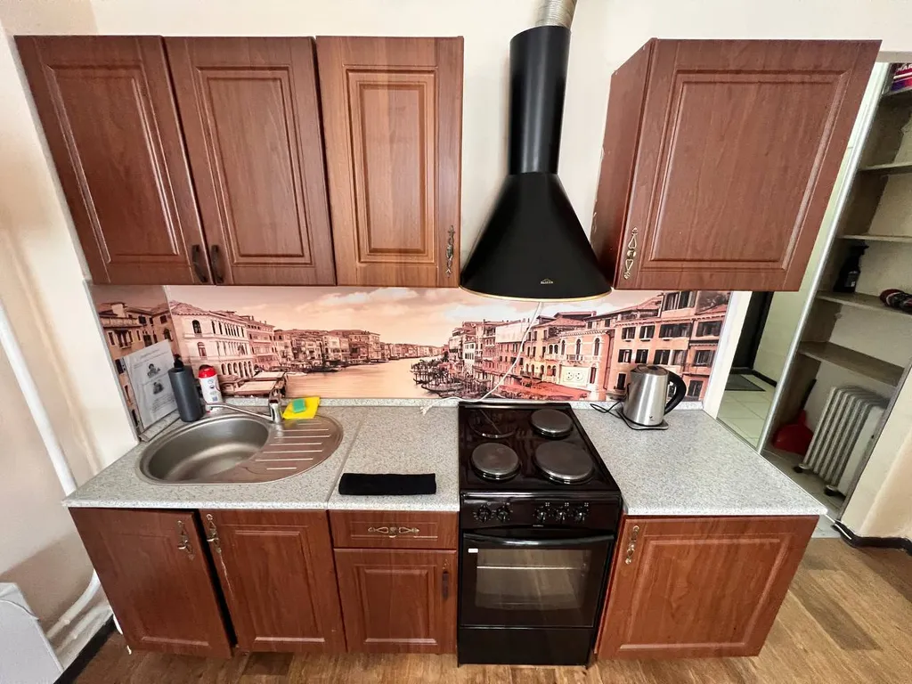 Квартира Уютная светлая студия, центр, ТЦ Вояж, парковка, кафе, аквапарк источник — Тюмень