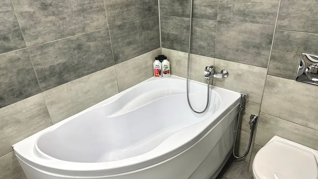 Двухкомнатная квартира в самом центре города, рядом с институтом ФСИН