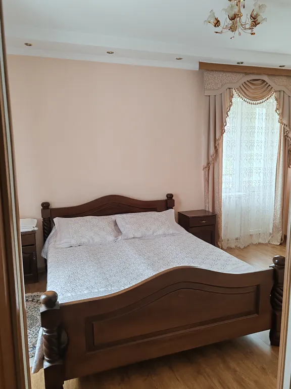 Апартамент с видом на горы